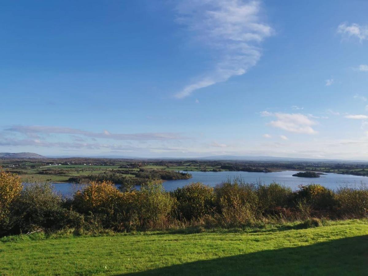 Corofin Lake Cottages Exterior foto