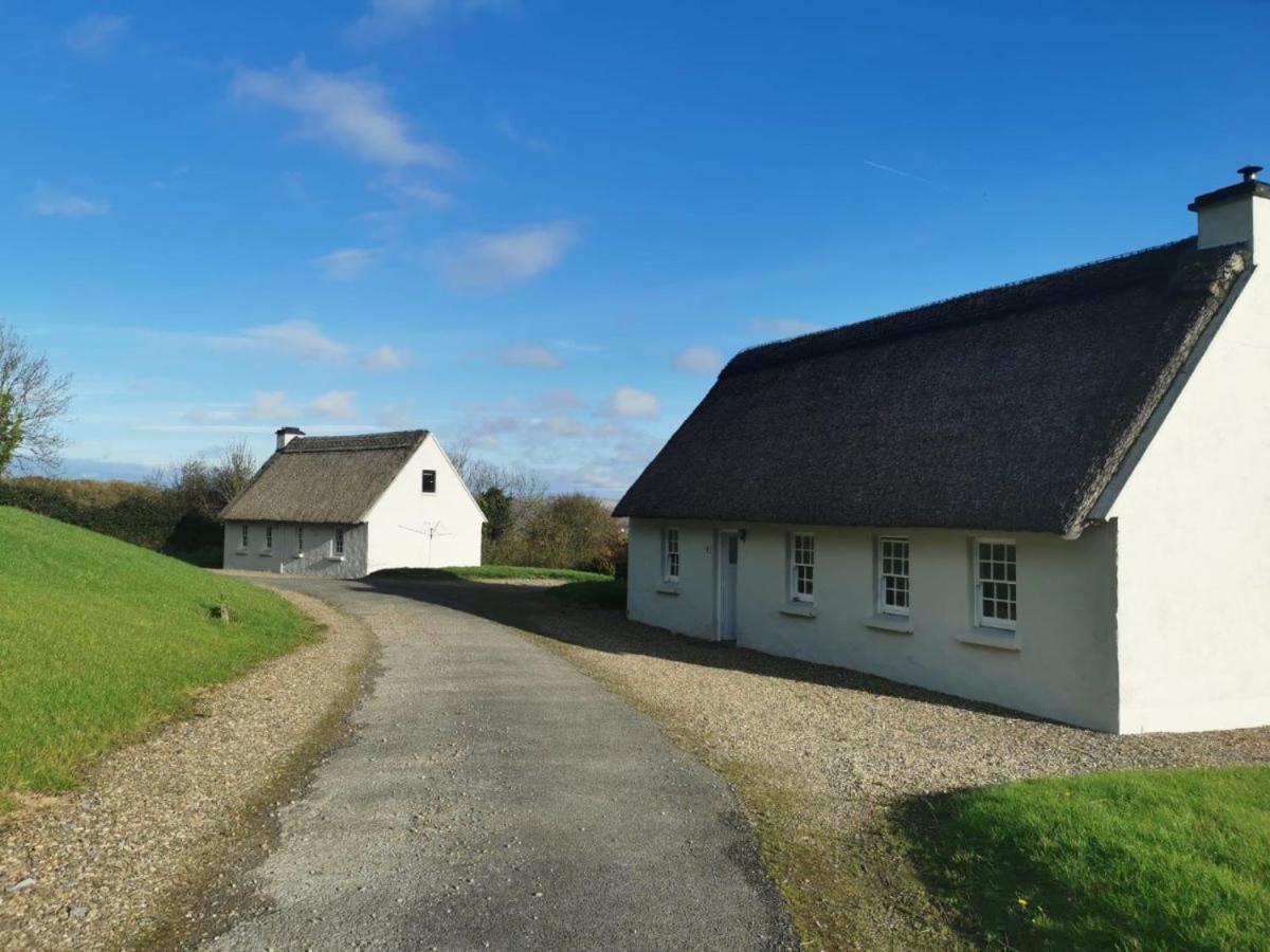 Corofin Lake Cottages Exterior foto